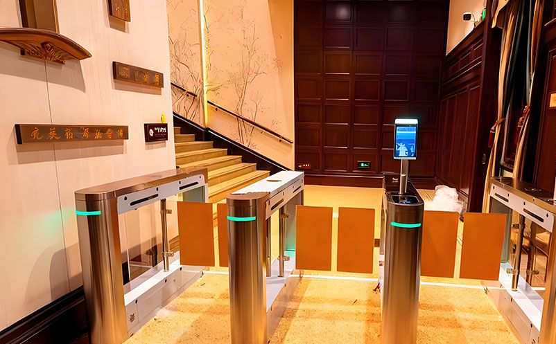 弱電集成商做景區(qū)項目，如何選擇高利潤、易實施的票務(wù)系統(tǒng)廠家?