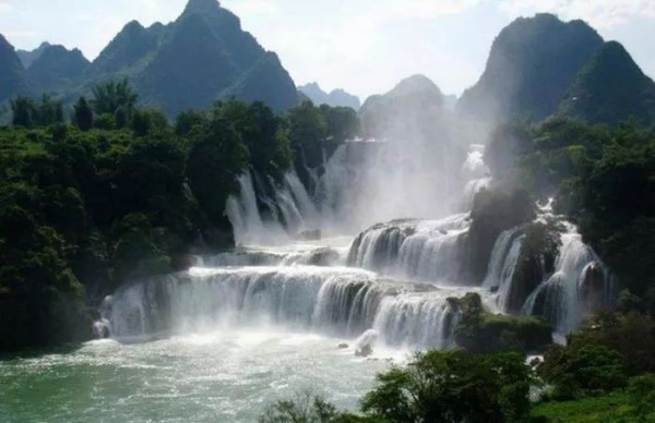 國(guó)內(nèi)4大畢業(yè)旅行地推薦 不負(fù)青春年華 