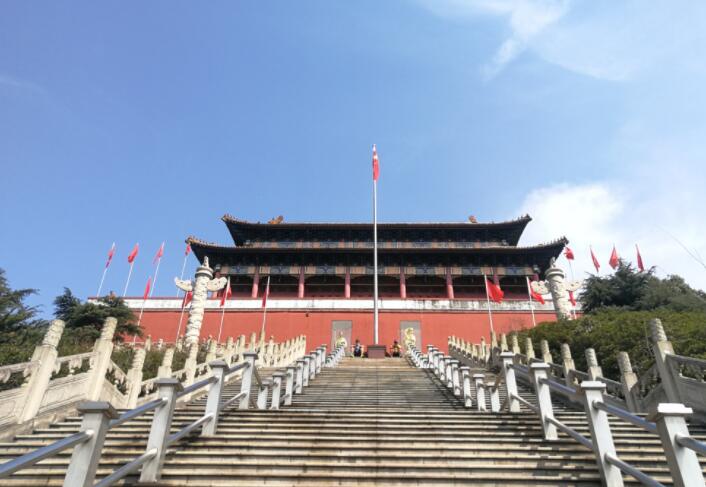 易景通與華西世界公園達(dá)成智慧景區(qū)合作方案