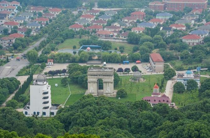 易景通與華西世界公園達(dá)成智慧景區(qū)合作方案