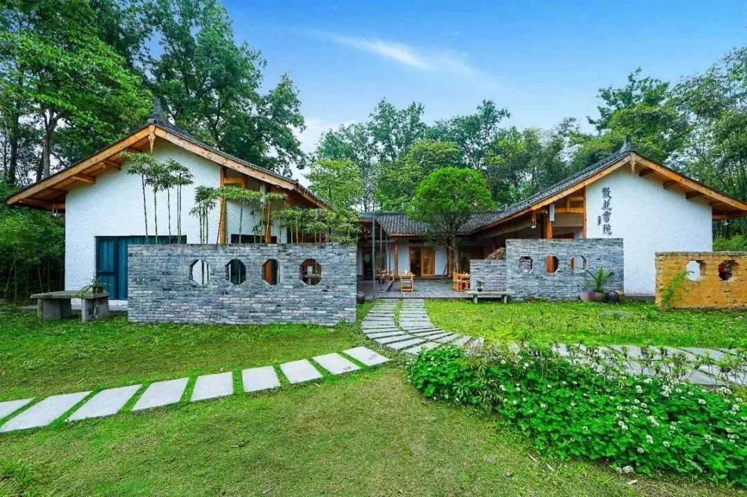 景區(qū)票務(wù)系統(tǒng)怎么節(jié)省成本？