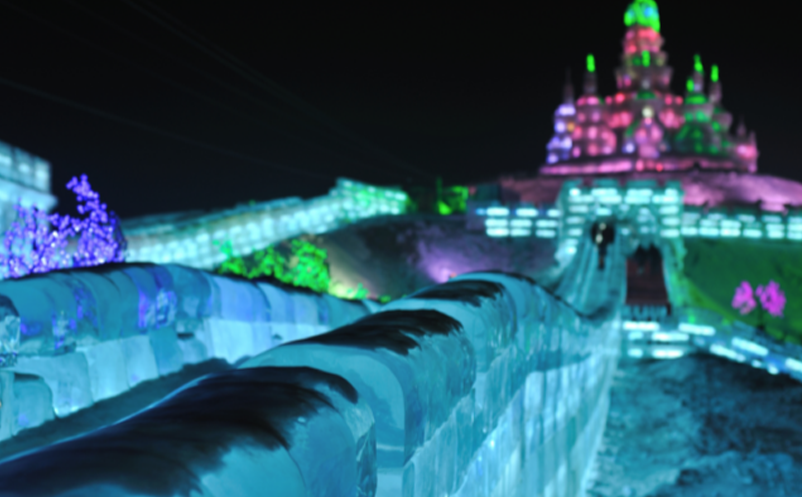 冰雪旅游項(xiàng)目多樣發(fā)展