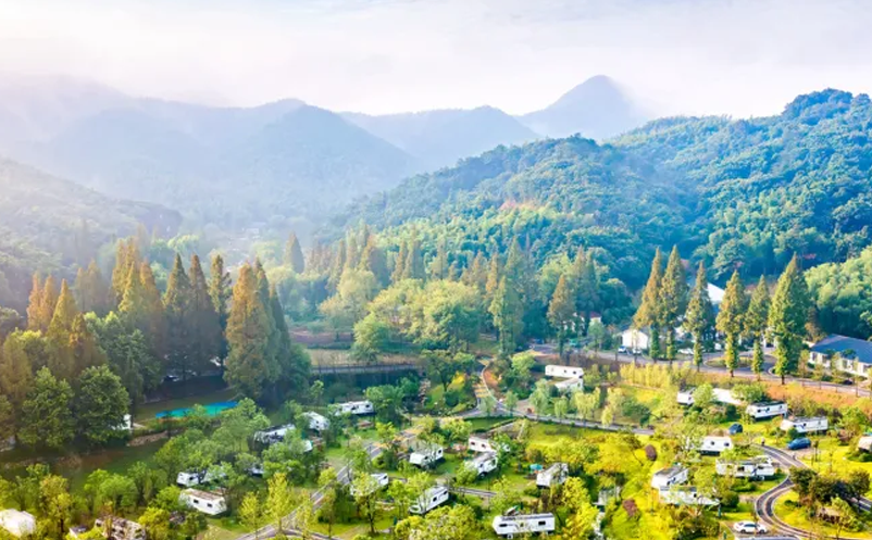 如何打造數(shù)字鄉(xiāng)村，引領(lǐng)鄉(xiāng)村旅游的發(fā)展？