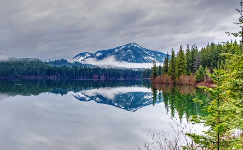 “六高”新生活形態(tài)對旅游消費經(jīng)濟影響 