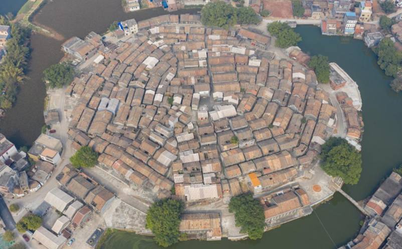 “網(wǎng)紅村”為鄉(xiāng)村建設(shè)帶來了的積極變化