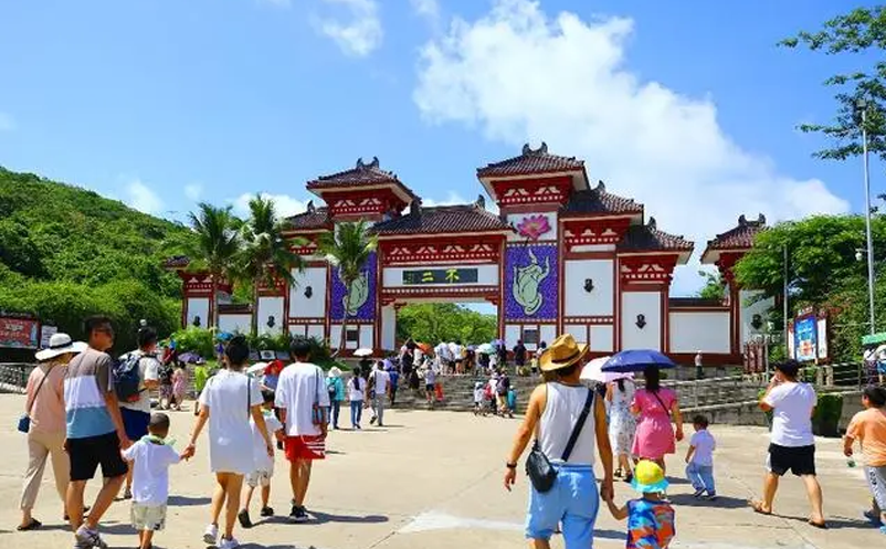 疫情后，很多景區(qū)依然采用“分時(shí)預(yù)約門票”的機(jī)制