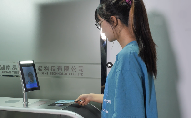 景區(qū)人臉識(shí)別閘機(jī)