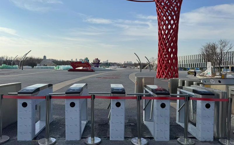 景區(qū)旺季傳統(tǒng)售票系統(tǒng)難以應(yīng)對？看看智慧票務(wù)系統(tǒng)！