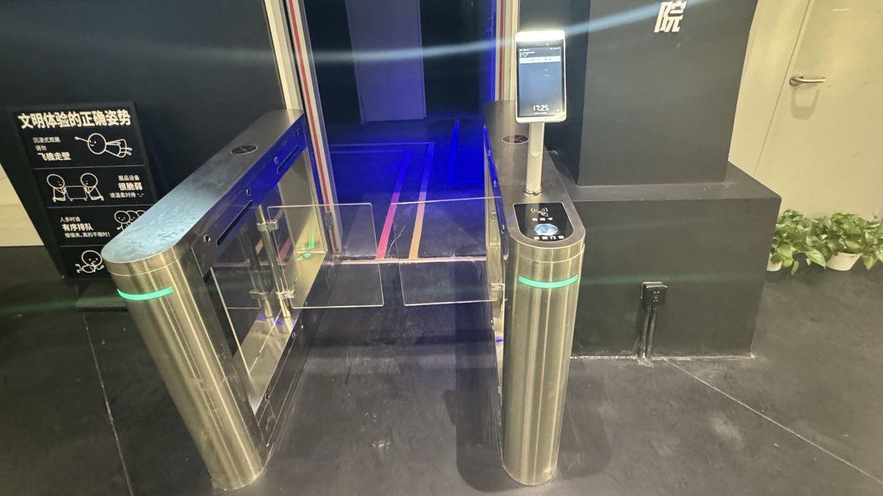 景區(qū)節(jié)假日客流高峰，票務(wù)管理噩夢？電子門票系統(tǒng)輕松應(yīng)對！